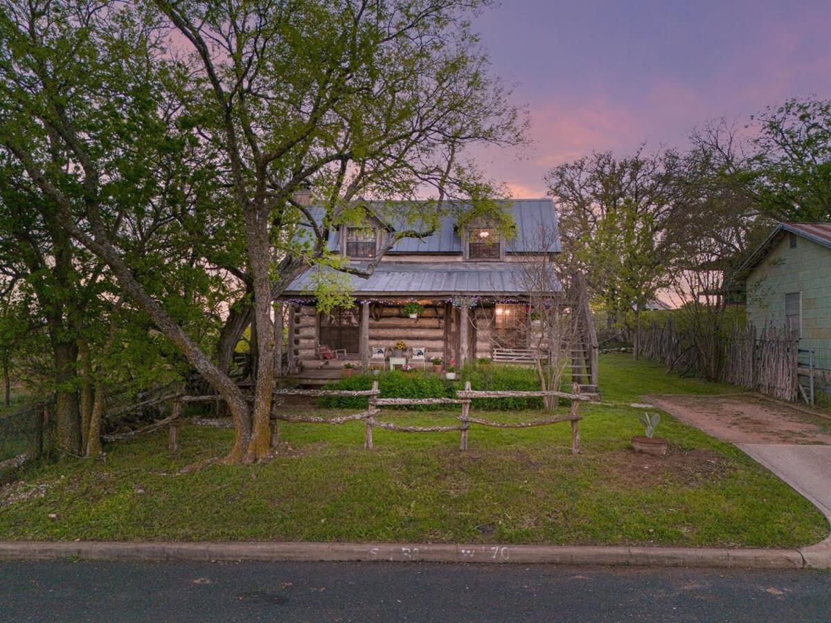 Das Eck Haus - Cozy Cabin Getaway Fredericksburg Exterior photo