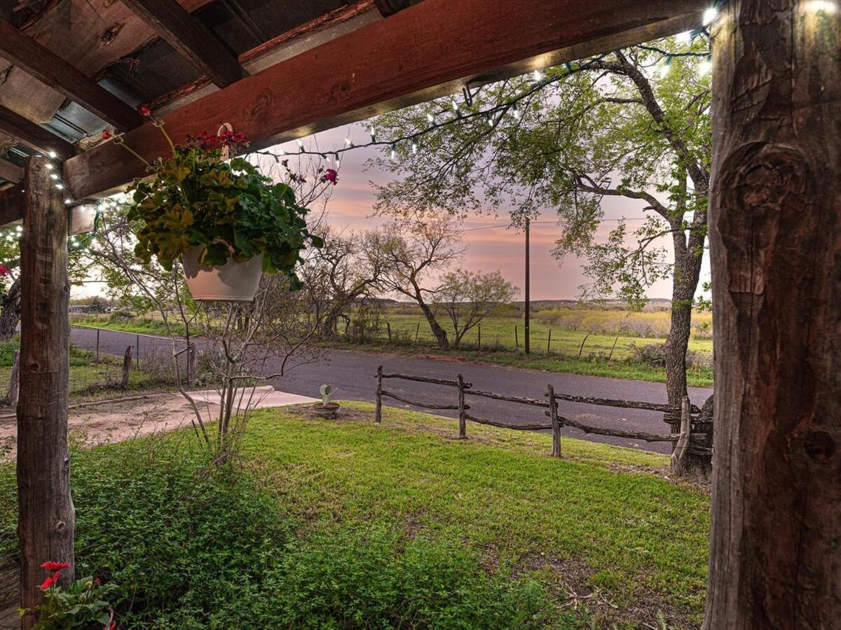 Das Eck Haus - Cozy Cabin Getaway Fredericksburg Exterior photo
